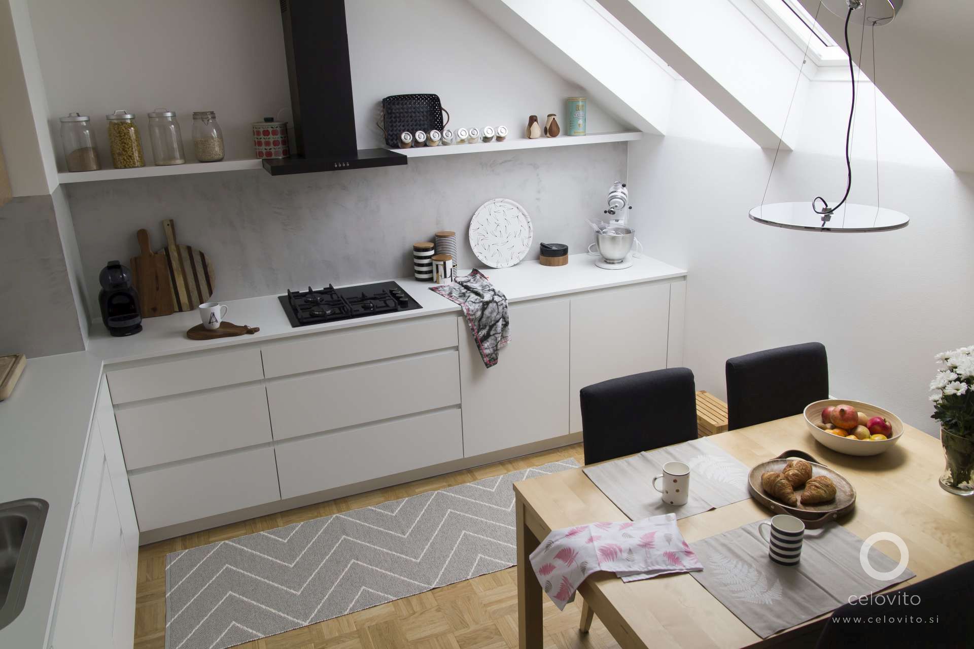 Kuhinja in jedilnica Kuhinja in jedilnica