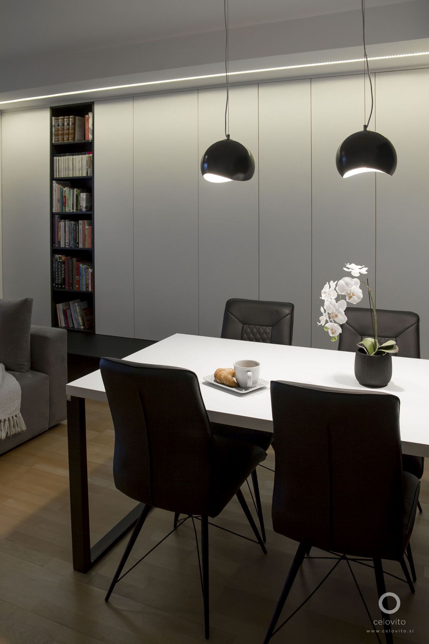 Sodobna jedilnica 08