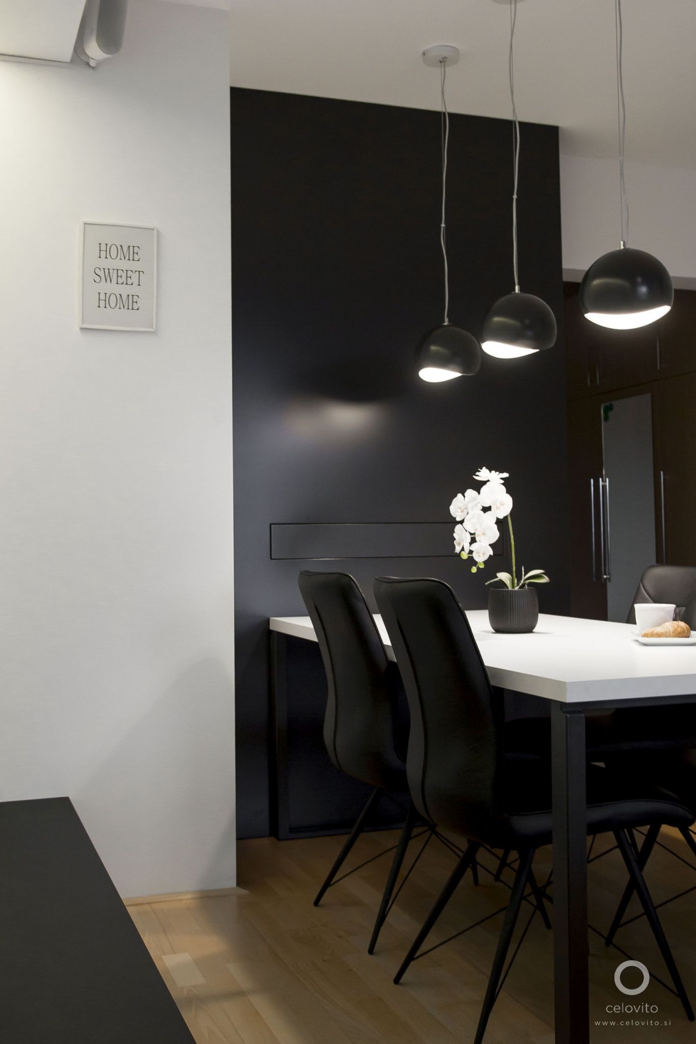 Sodobna jedilnica 13